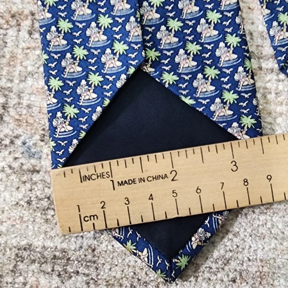 Vineyard Vines Martha's‎ Vineyard Silk Neck Tie Man Guitar Beach Palm Trees Prep